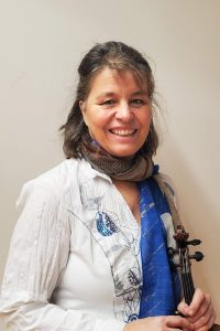 Beate Riesinger, Geige an der Maria-Ward-Realschule Neuburg